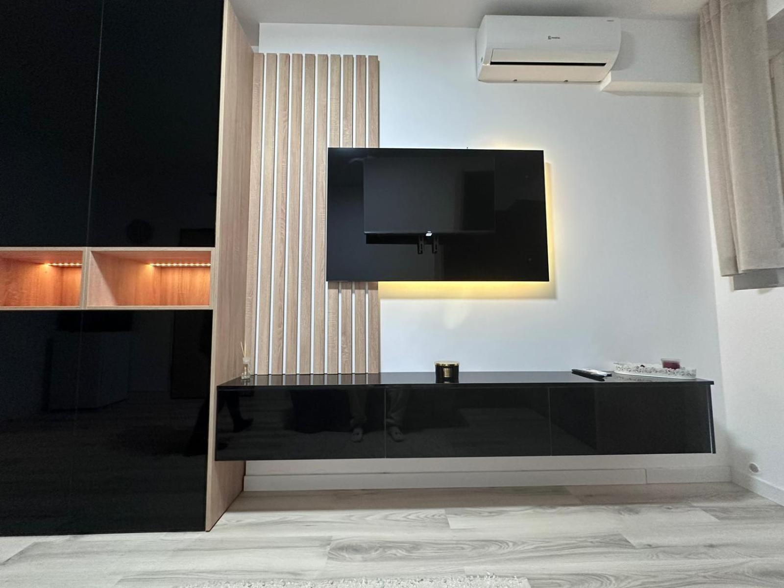 Luxury 1 Bedroom Apartment Bucharest Luaran gambar